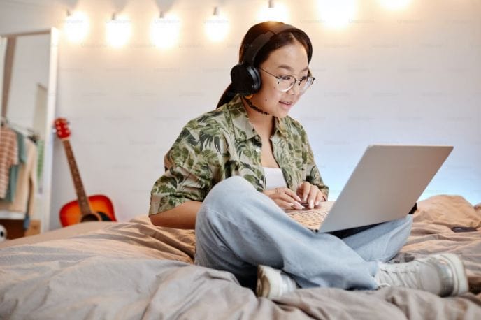 Audible vs Audiobooks.com: Pricing, Library, and Features