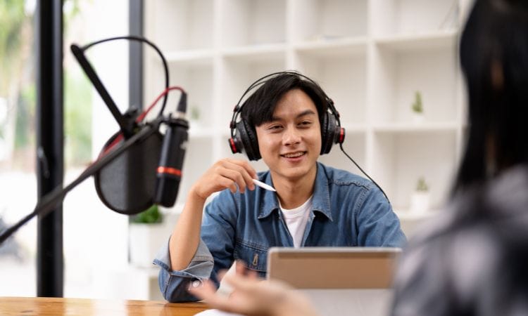 Best Podcasts For Entrepreneurs in 2024: BizStack Team’s Selection