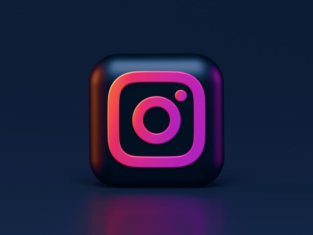 Generate 10 Instagram carousel images in 3 seconds with n8n